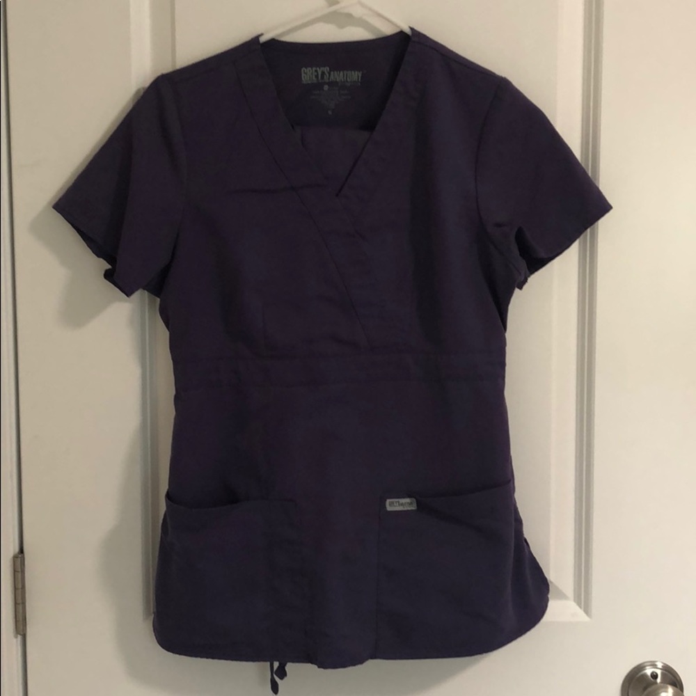 Grey’s Anatomy purple scrub set